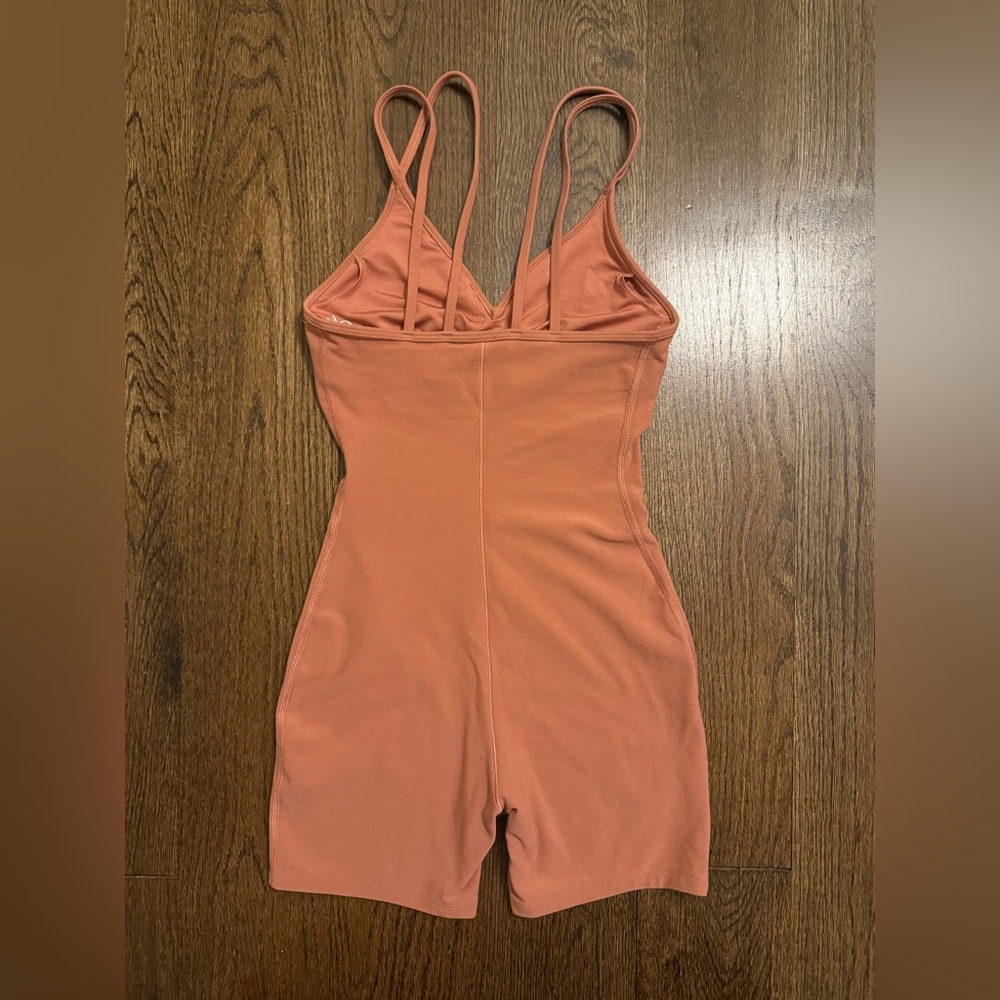 Alosoft Suns Out Onesie - Picture 3 of 5